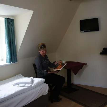 Garni Am Hopfenmarkt Otel 3*