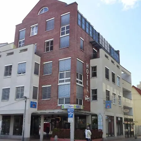 Garni Am Hopfenmarkt 3*