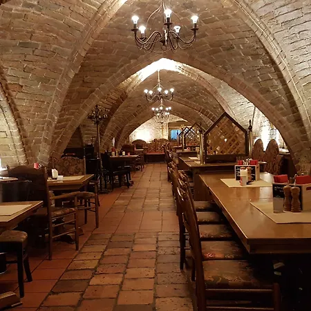 Otel Garni Am Hopfenmarkt